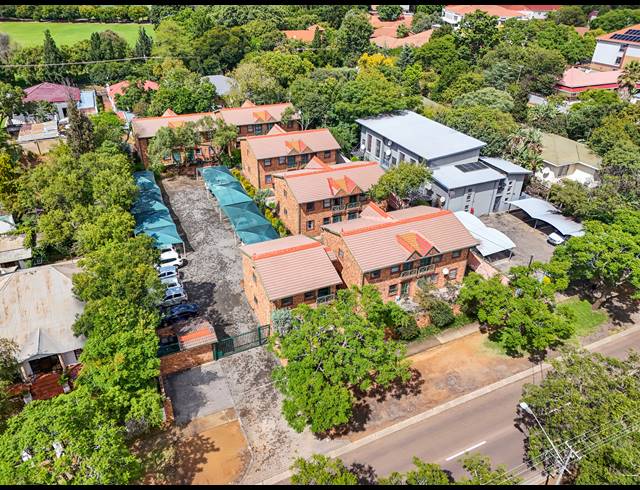 2 BEDROOM APARTMENT FOR SALE IN HATFIELD
